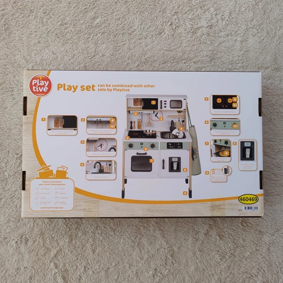 Playtive fa játékkonyha